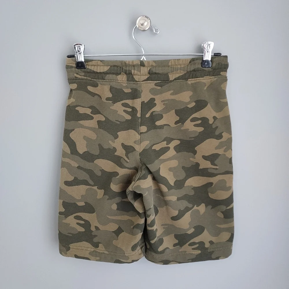 2 pair; Old Navy Camo (1) and Gray (1) Jogger Shorts for Boys, size 10-12 - Picture 9 of 13